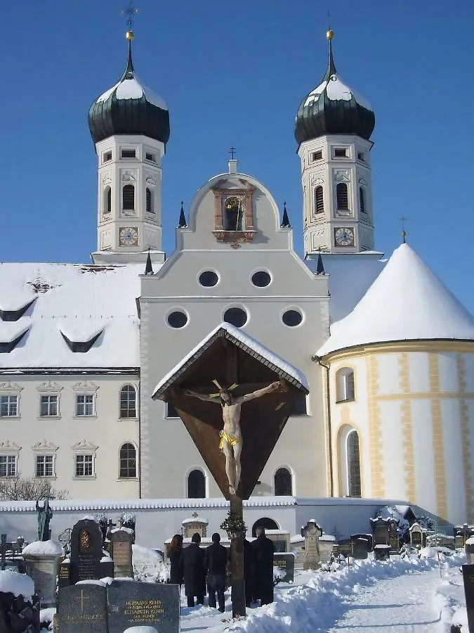 Kloster Benediktbeuern - Gaestehaus Der Salesianer Don Bosco Hotel