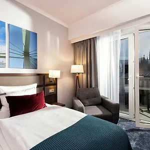 https://flatdecologne.topcolognehotels.com